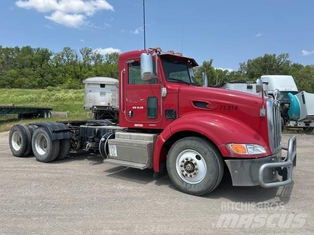 Peterbilt 386 Sadulveokid