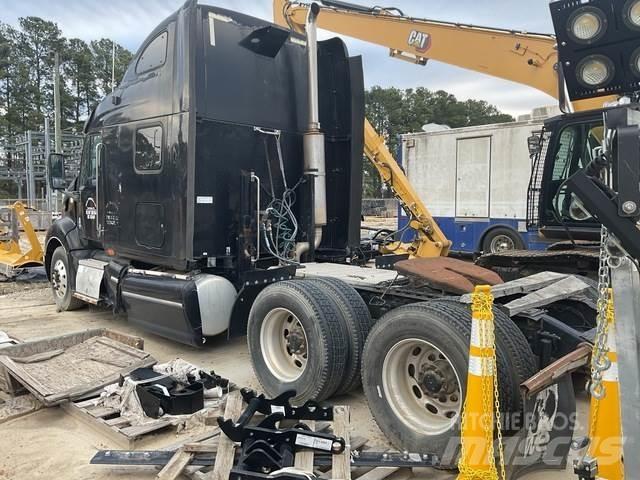 Peterbilt 387 Sadulveokid
