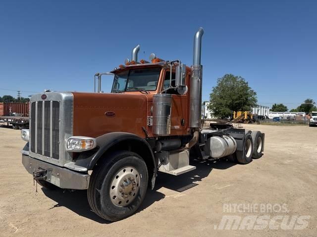 Peterbilt 388 Sadulveokid
