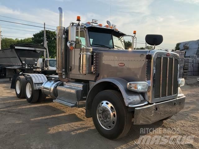 Peterbilt 388 Sadulveokid