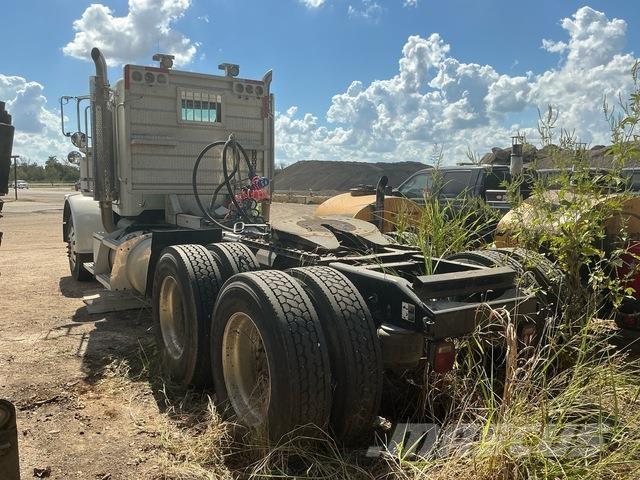 Peterbilt 388 Sadulveokid