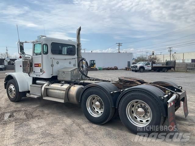 Peterbilt 389 Sadulveokid