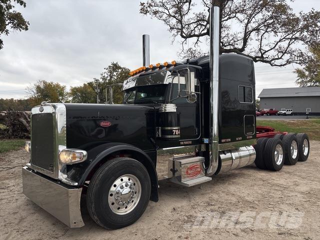 Peterbilt 389 Sadulveokid