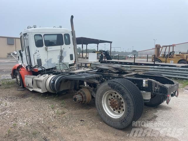 Peterbilt 567 Sadulveokid