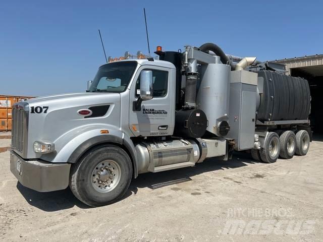 Peterbilt 567 Roomikekskavaatorid