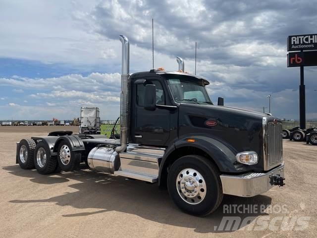Peterbilt 567 Sadulveokid