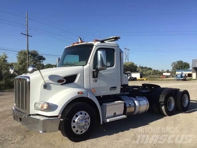 Peterbilt 567 Sadulveokid
