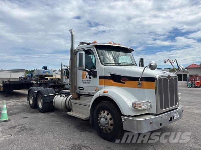 Peterbilt 567 Sadulveokid