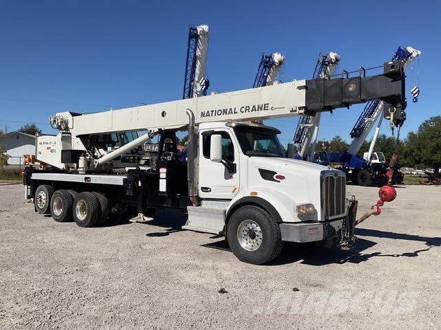 Peterbilt 567 Roomikkraanad