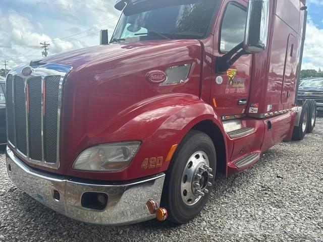Peterbilt 579 Sadulveokid
