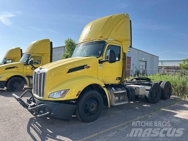 Peterbilt 579 Sadulveokid