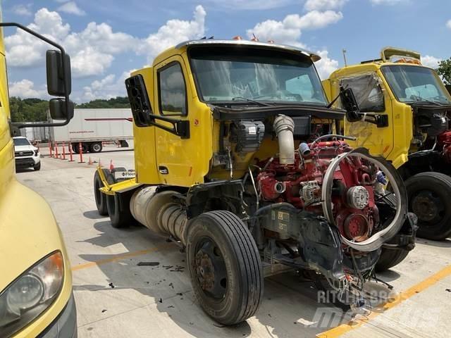 Peterbilt 579 Sadulveokid