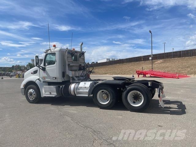 Peterbilt 579 Sadulveokid