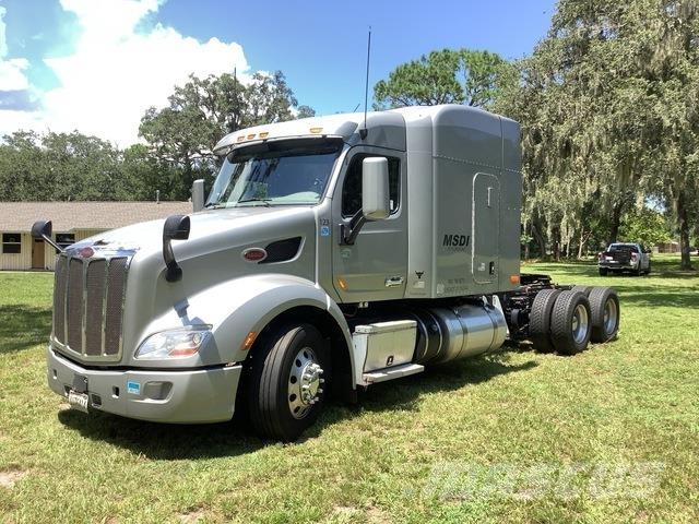 Peterbilt 579 Sadulveokid