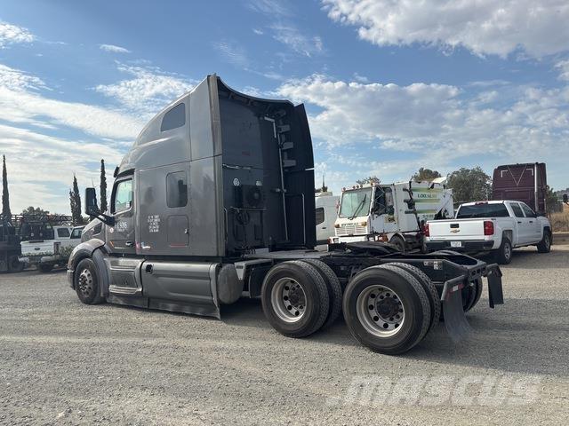 Peterbilt 579 Sadulveokid