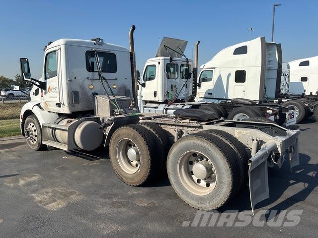 Peterbilt 579 Sadulveokid