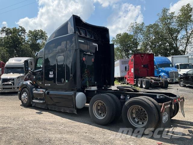 Peterbilt 579 Sadulveokid