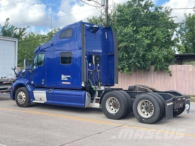 Peterbilt 587 Sadulveokid