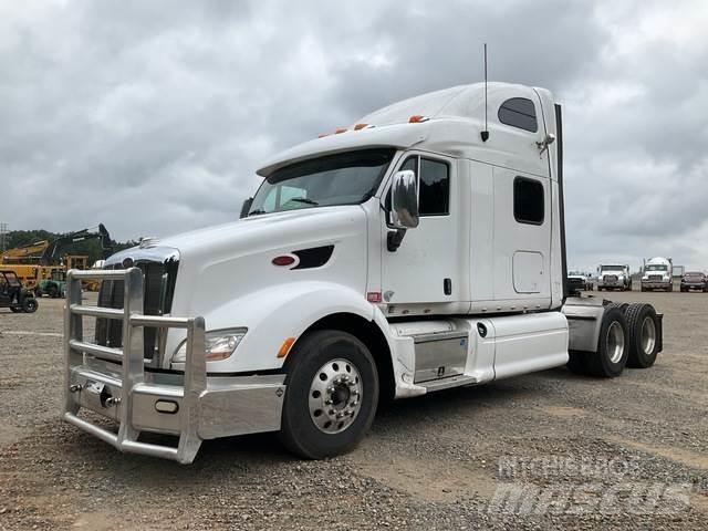 Peterbilt 587 Sadulveokid