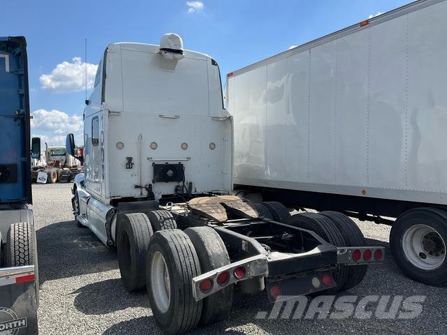 Peterbilt 587 Sadulveokid