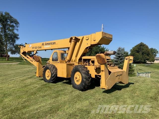Pettibone 36 Raske maastiku tõstukid