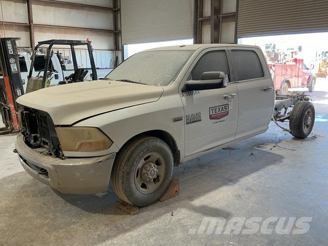 RAM 2500 Kabiinid