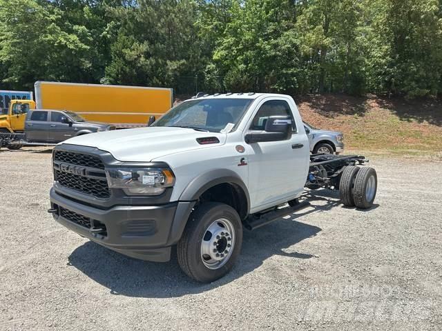RAM 5500 Kabiinid
