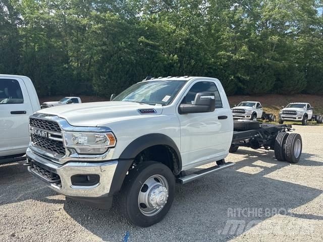 RAM 5500 Kabiinid