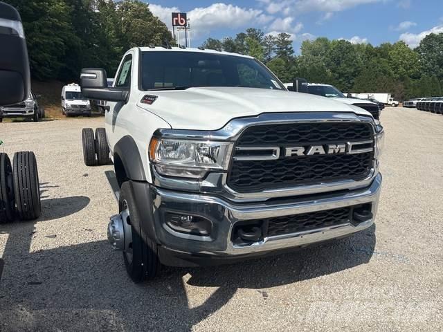 RAM 5500 Kabiinid