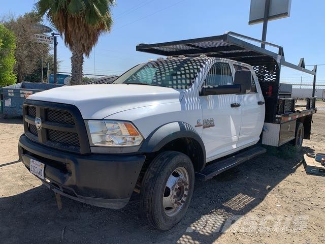 RAM 5500 Kraanaga veokid