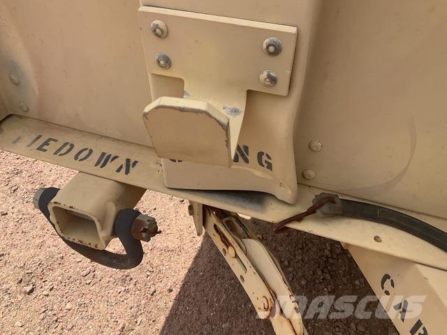  Raytheon M1101 Muud haagised