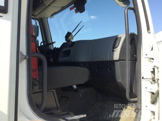 Renault D250 Puurmasinad