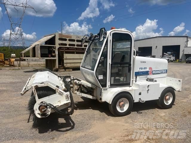 Roadtec FB-85 Siseruumide puhastusmasinad