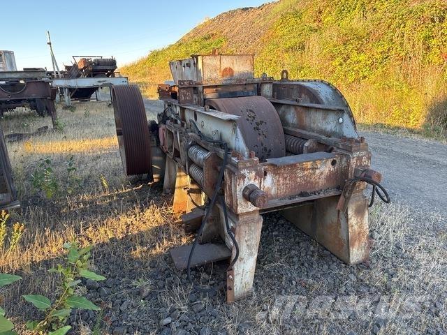  Roll Crusher Prügipurustajad