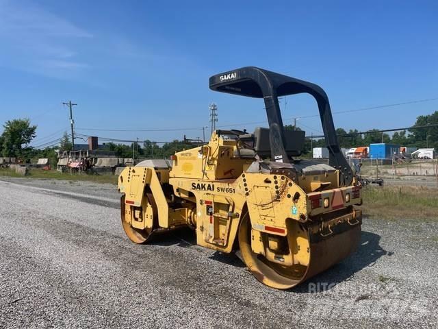 Sakai SW651 Tandemrullid