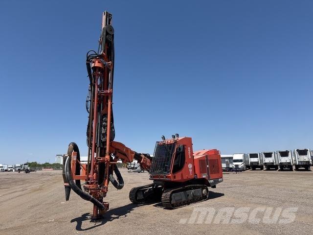 Sandvik DP1500 Vertikaalsed puurmasinad