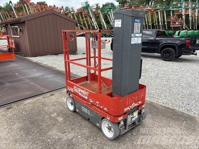 SkyJack SJ16 Vertikaalsed mast tõstukid