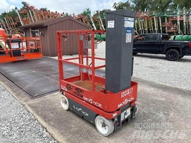 SkyJack SJ16 Vertikaalsed mast tõstukid