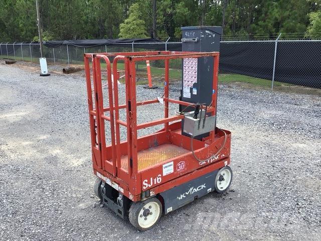 SkyJack SJ16 Vertikaalsed mast tõstukid