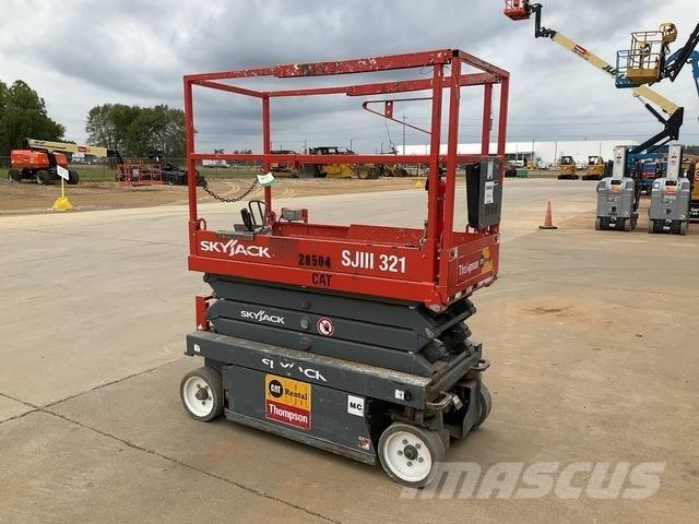 SkyJack SJ3219 Käärtõstukid