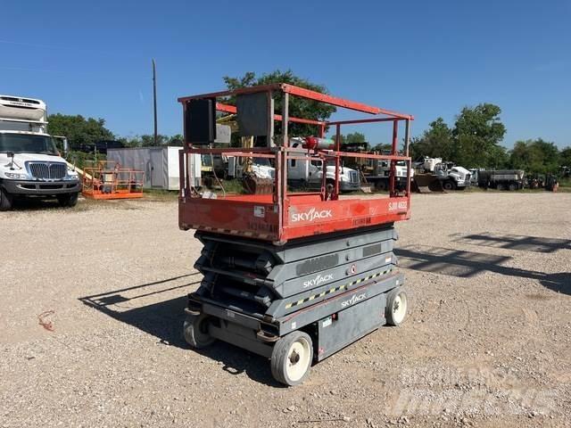 SkyJack SJ4632 Käärtõstukid