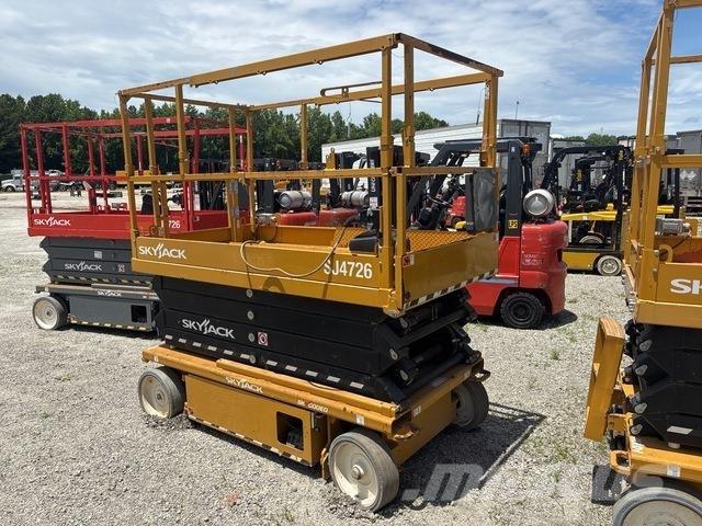 SkyJack SJ4726 Käärtõstukid