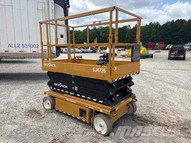 SkyJack SJ4726 Käärtõstukid