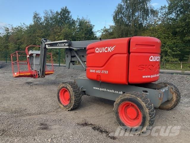 SkyJack SJ51AJ Iseliikuvad poomtõstukid