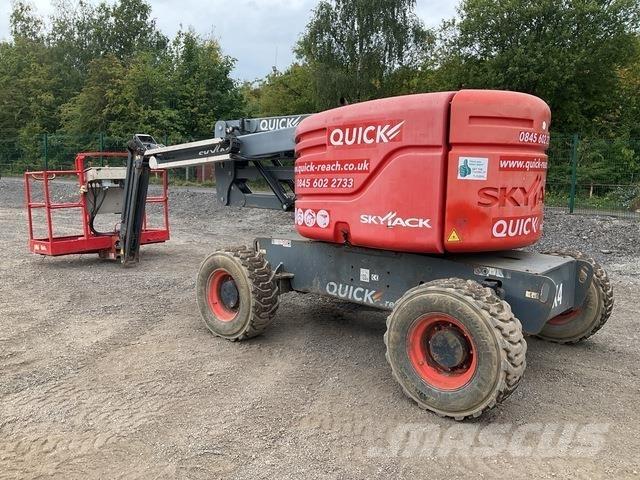 SkyJack SJ51AJ Iseliikuvad poomtõstukid