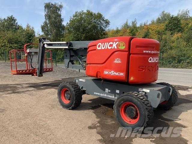 SkyJack SJ51AJ Iseliikuvad poomtõstukid