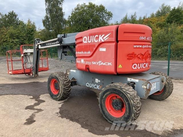 SkyJack SJ51AJ Iseliikuvad poomtõstukid