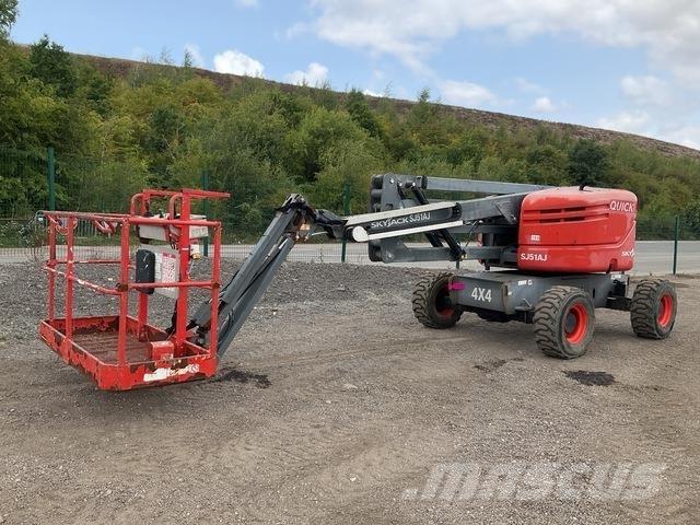 SkyJack SJ51AJ Iseliikuvad poomtõstukid