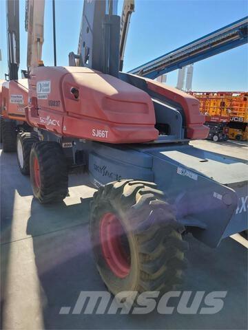 SkyJack SJ66T Teleskoop poomtõstukid