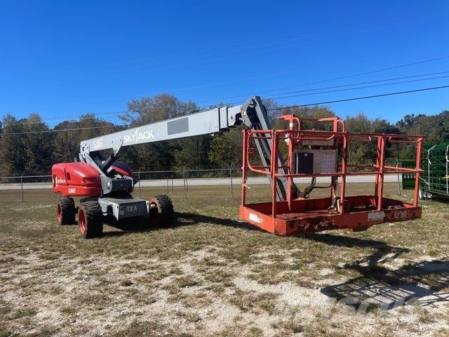SkyJack SJ86T Teleskoop poomtõstukid
